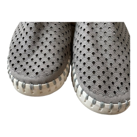 Ilse Jacobsen Women's EU 39 (8.5-9) Tulip Grey Closed Toe Slip On Flats - Picture 3 of 8
